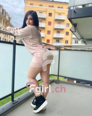 Kristen - Escort à Renens
