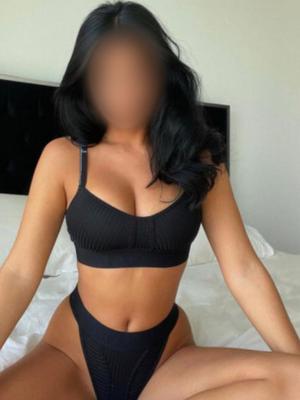 Kristina - Escort à Yverdon-les-Bains
