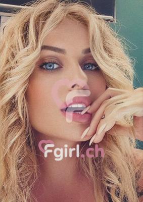 Kylie - Escort in Genf

