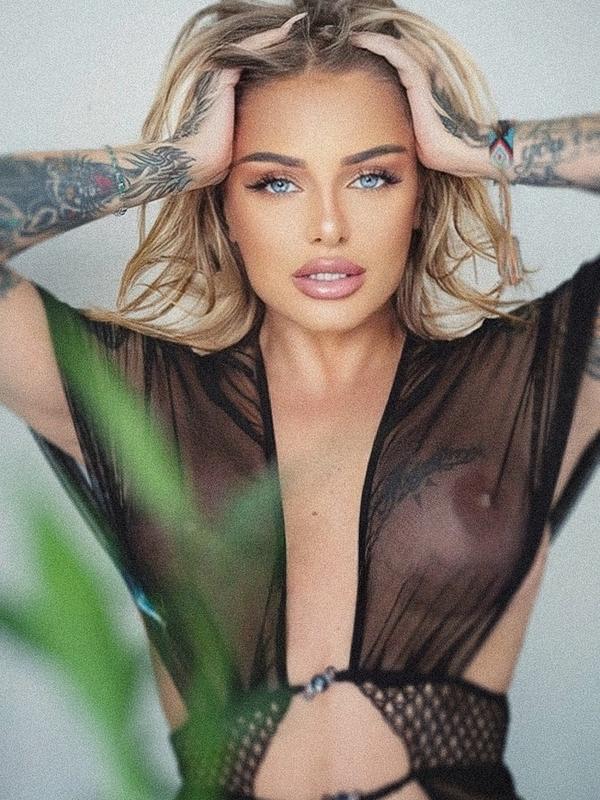 Kylie - Escort à Genève
