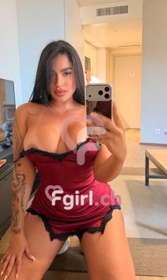 Kylie - Escort à Lausanne
