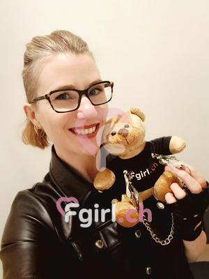 Lady Syene - BDSM Dominatrix in Lausanne