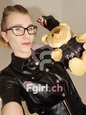 Lady Syene - BDSM Dominatrix in Lausanne