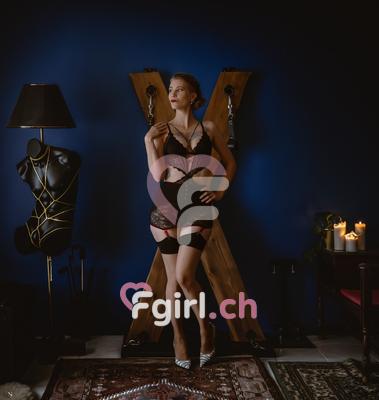 Lady Syene - BDSM Dominatrix in Lausanne
