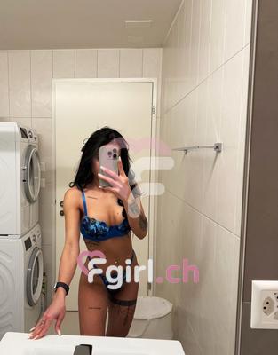 Lana - Escort a Monthey
