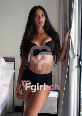 Lana - Escort à Genève
