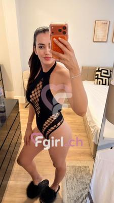 Lara - Escort en Fribourg