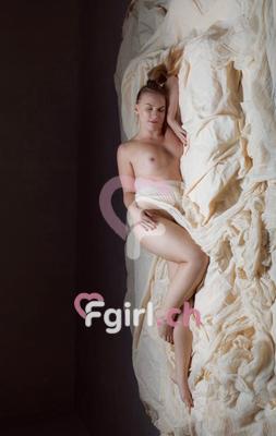 Lara - Escort à Genève

