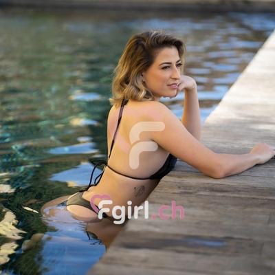 Lara - Masajista erótica en Genève
