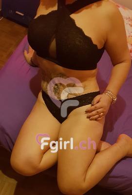 Lara - Escort à Plan-les-Ouates
