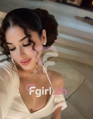 Lara - Escort à Fribourg
