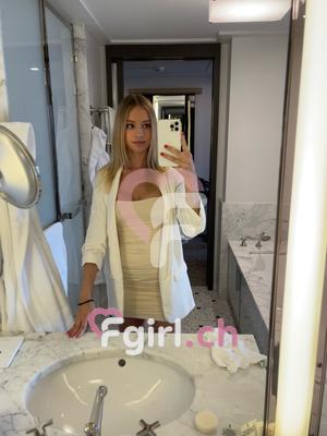 Lara - Escort in Geneva