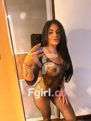 Lara - Escort à Genève
