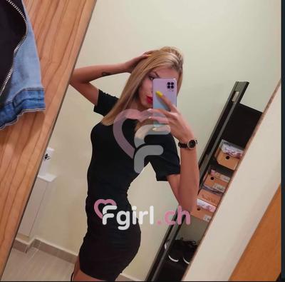 Lara - Escort in Martigny
