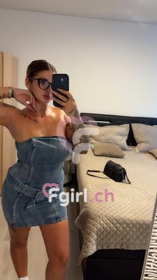 Lara - Phone sex and Video chat in Geneva
