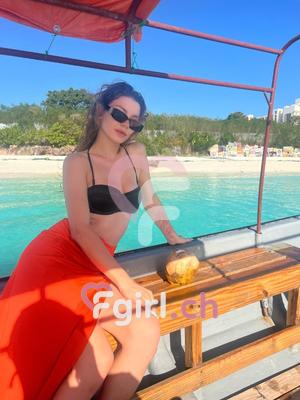 Lara - Escort en Yverdon-les-Bains
