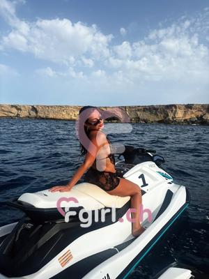 Lara - Escort a Yverdon-les-Bains
