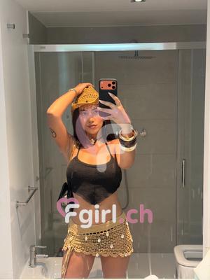 Lari - Escort à Lausanne
