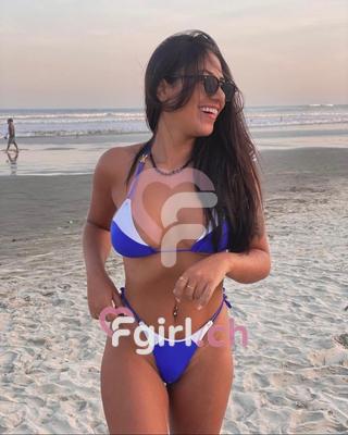 Lari - Escort in Morges
