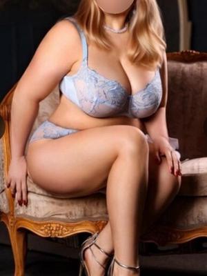 Larissa - Escort in Sion
