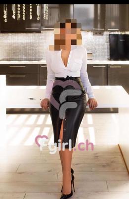 Larra - Escort à Basel
