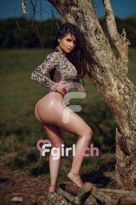 Latifah - Escort in Genf
