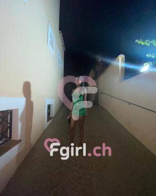 Laura - Escort in Monthey
