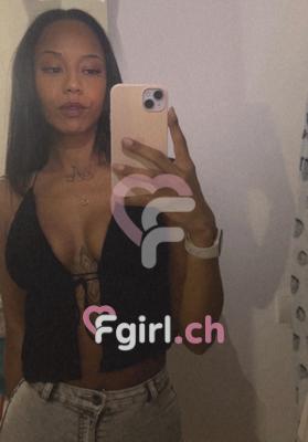 Laura - Escort in Monthey