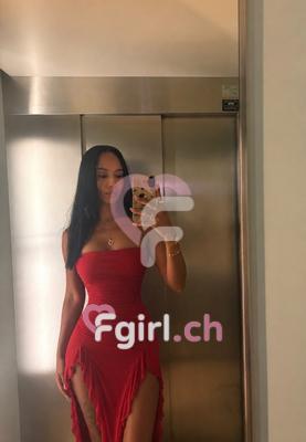 Laura - Escort in Geneva