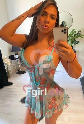 Laura - Escort in Lausanne