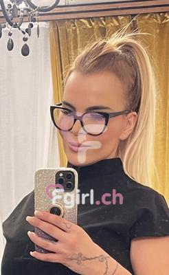 Laura - Escort in Neuchâtel