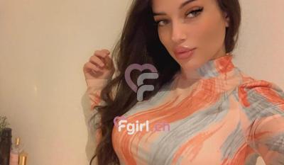 Laura - Escort in Freiburg