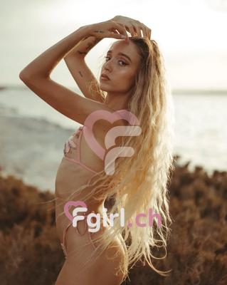 Laura - Escort à Martigny
