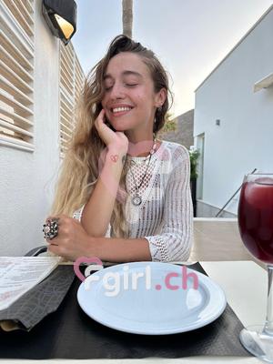 Laura - Escort à Martigny
