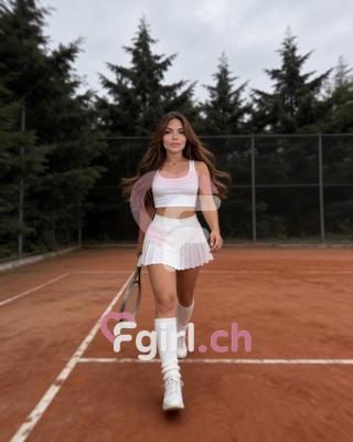 Laura - Escort in Lausanne
