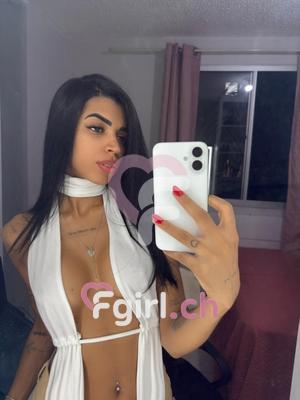 Laura - Escort in Geneva