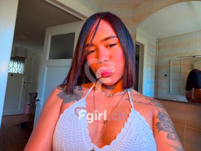 Laura - Escort à Neuchâtel