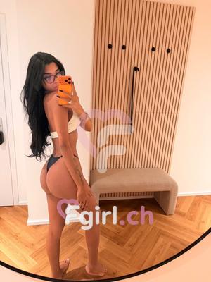 Laura - Escort à Genève
