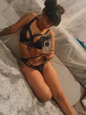 Laura - Escort en La Chaux-de-Fonds
