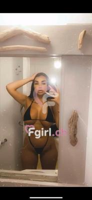 Laura - Escort à Genève
