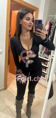 Laura - Escort à Yverdon-les-Bains
