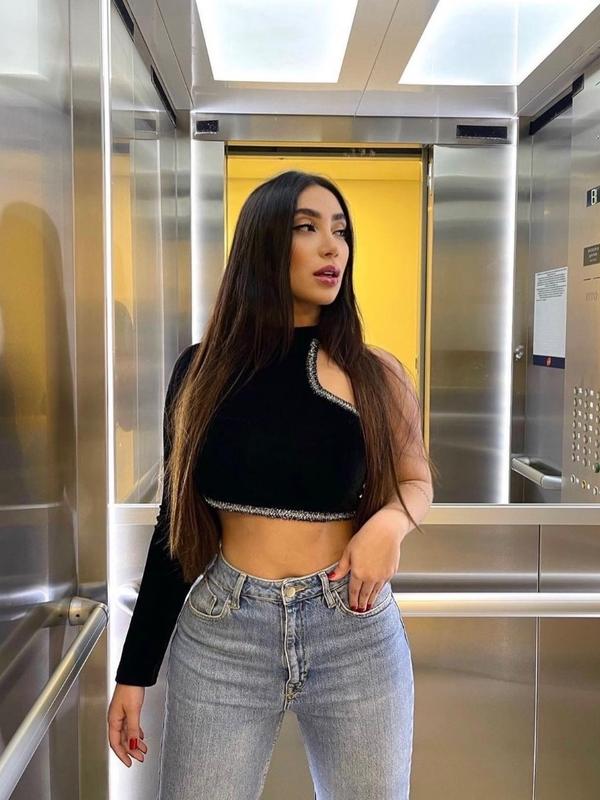 Laura - Escort à Lausanne

