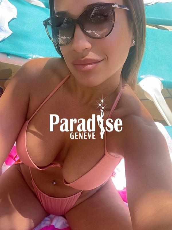 Laura - Escort à Genève
