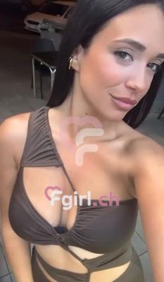 Laura - Escort à Genève

