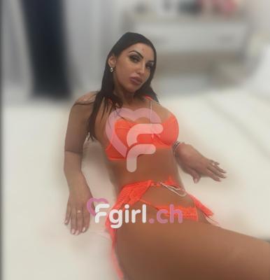 Laura - Escort à Martigny
