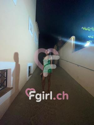 Laura - Escort à Yverdon-les-Bains

