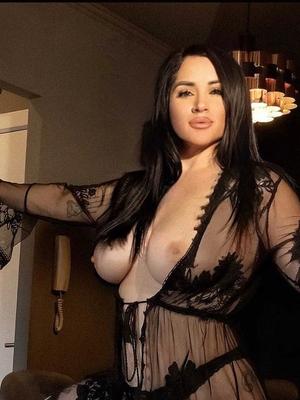 Layla Massage - Escort à Eaux-vives
