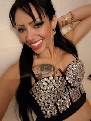 Layla - Escort in Payerne
