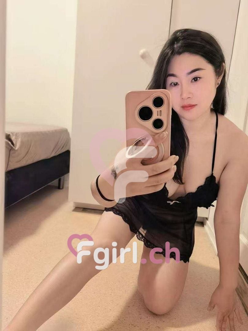 Alice – Geneva photo 2