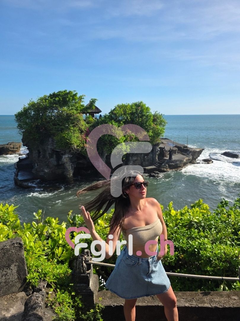 Lea – Lausanne photo 2